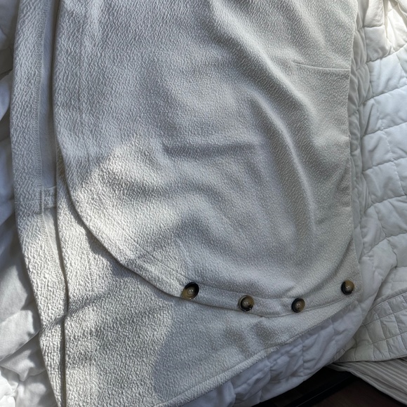 Anthropologie Dresses & Skirts - 3x Maeve by Anthropologie cream mini skirt